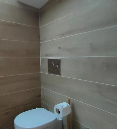 In Centro Con Giardino شقة سامبير