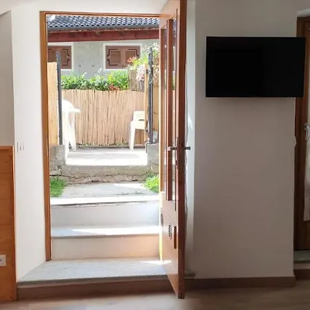 In Centro Con Giardino * سامبير